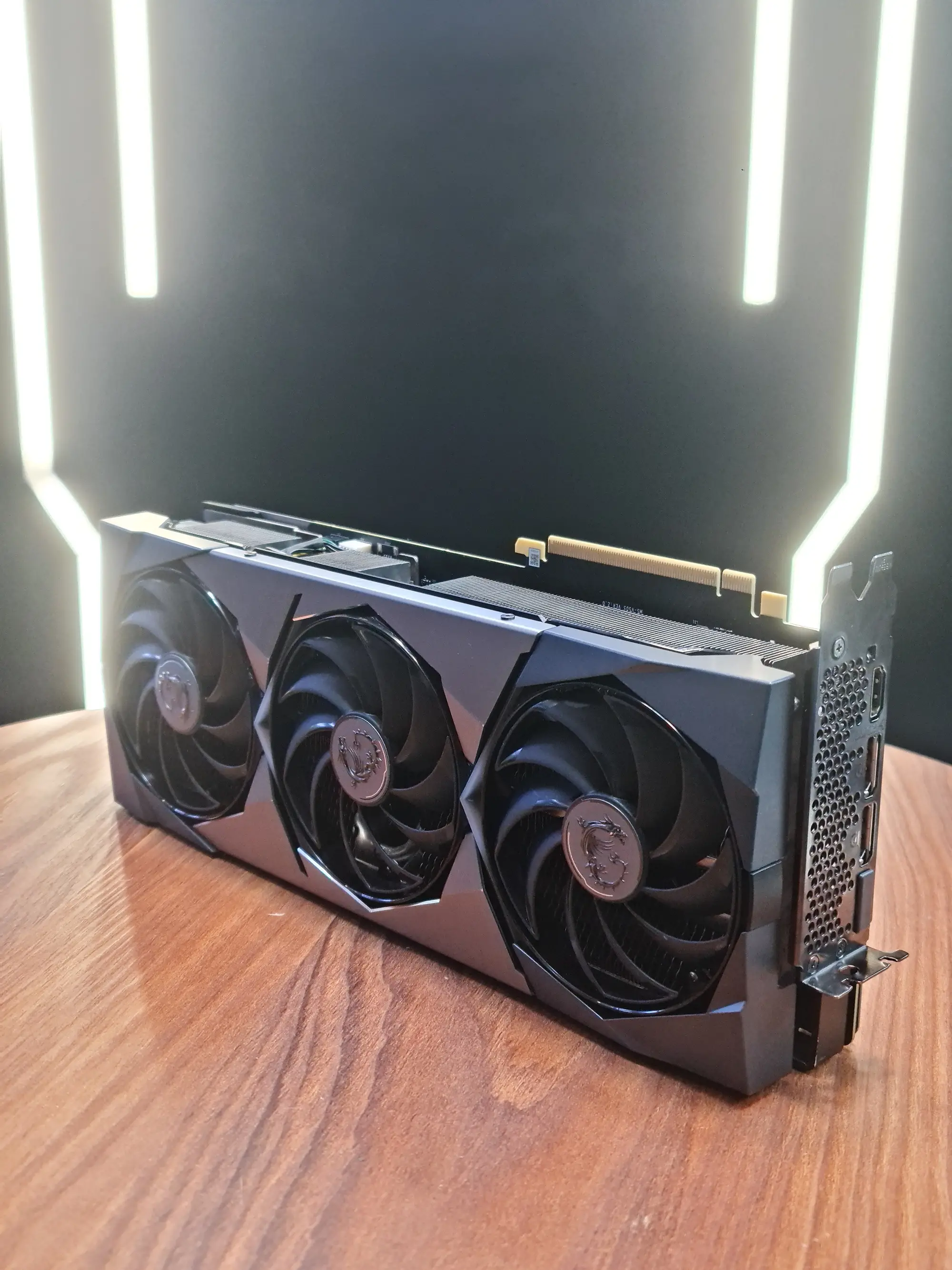 قیمت و خرید کارت گرافیک ام اس آی مدل GeForce RTX 3070 Ti SUPRIM X 8G